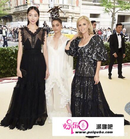 奚梦瑶粉色礼服出席MetGala，优雅大气的她能否惊艳全场？