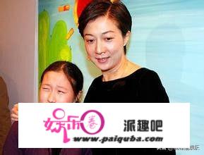 成龙应该养“小龙女”吗？