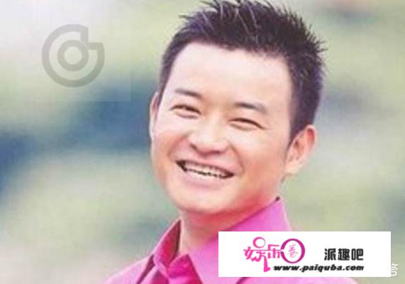 央视著名主持人李佳明，为何最近销声匿迹了呢？