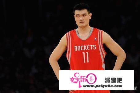 为什么泰森.钱德勒才是促使姚明决定打NBA的人，原因是什么？