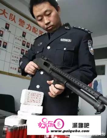 为何中国警察装备中有霰弹枪？