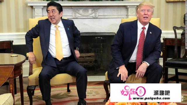 到11月初，安倍执政天数将超伊藤博文，成为最长命首相。对日本和世界而言，福兮祸兮？