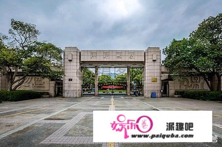 我是一名大学生，大学生初入社会工作是一种什么样的体验？