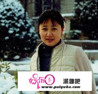 梁冠华：与女导演恩爱31年，从