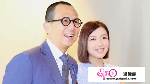 有望复合？李泽楷梁洛施分手9年后罕见合体，依偎站立低头耳语