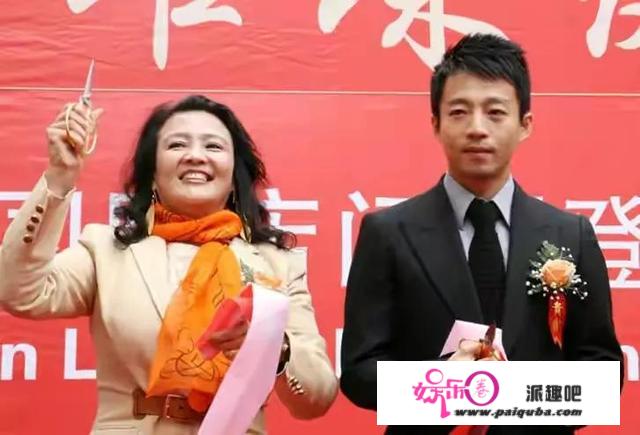 爆炸新闻，大S汪小菲官宣离婚：这些年她靠啥征服了这个男人？