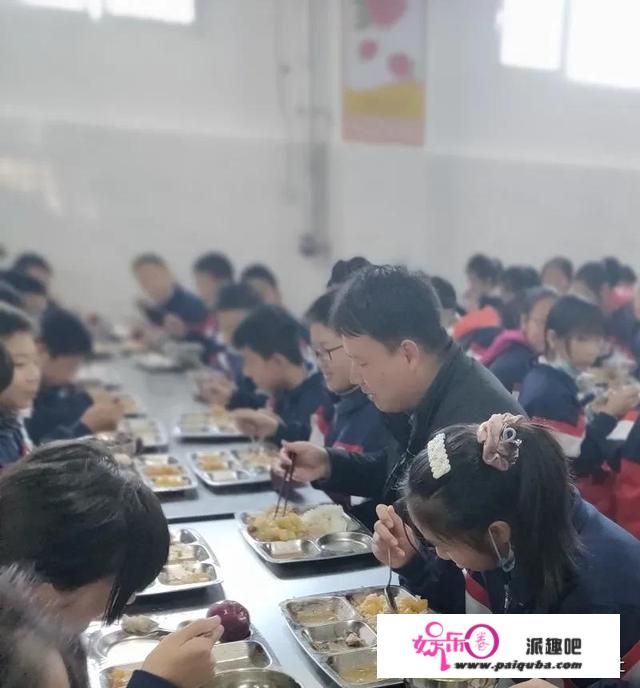 执鞭杏坛十载 用汗水诠释担当！记南阳市第五完全学校副校长李昶志