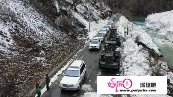 存眷！川藏线突发雪崩，武警官兵告急救援