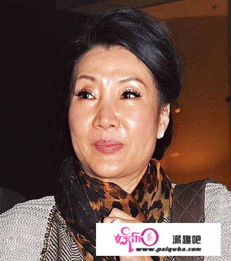 高丽虹为何不给洪金宝生孩子？甘愿宁可当后妈30年，“忍辱负重”