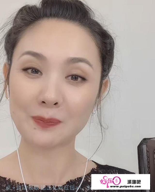 程莉莎在线教学若何爱情，婉言女性要英勇逃爱，曝逃老公的过程