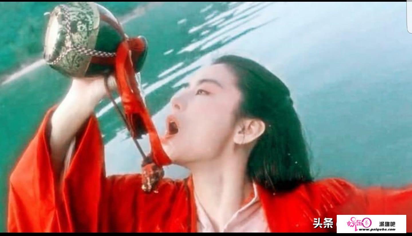 哪部电影中的女主人性感至极